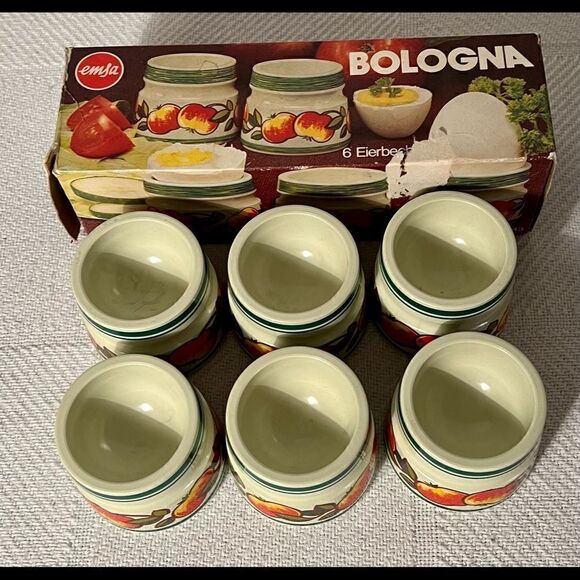 6 Vintage 1970’s Emsa West Germany Plastic Egg Cups W Box Set EUC Peach Pattern. - Picture 2 of 12